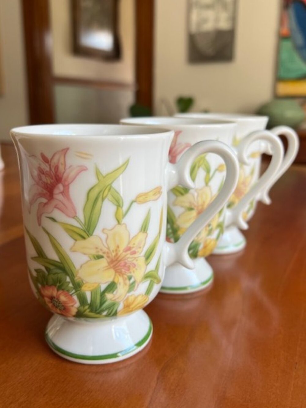VTG Jade Lily Crafted From Fine Porcelain By Shafford Footed Pedestal Mugs (3)